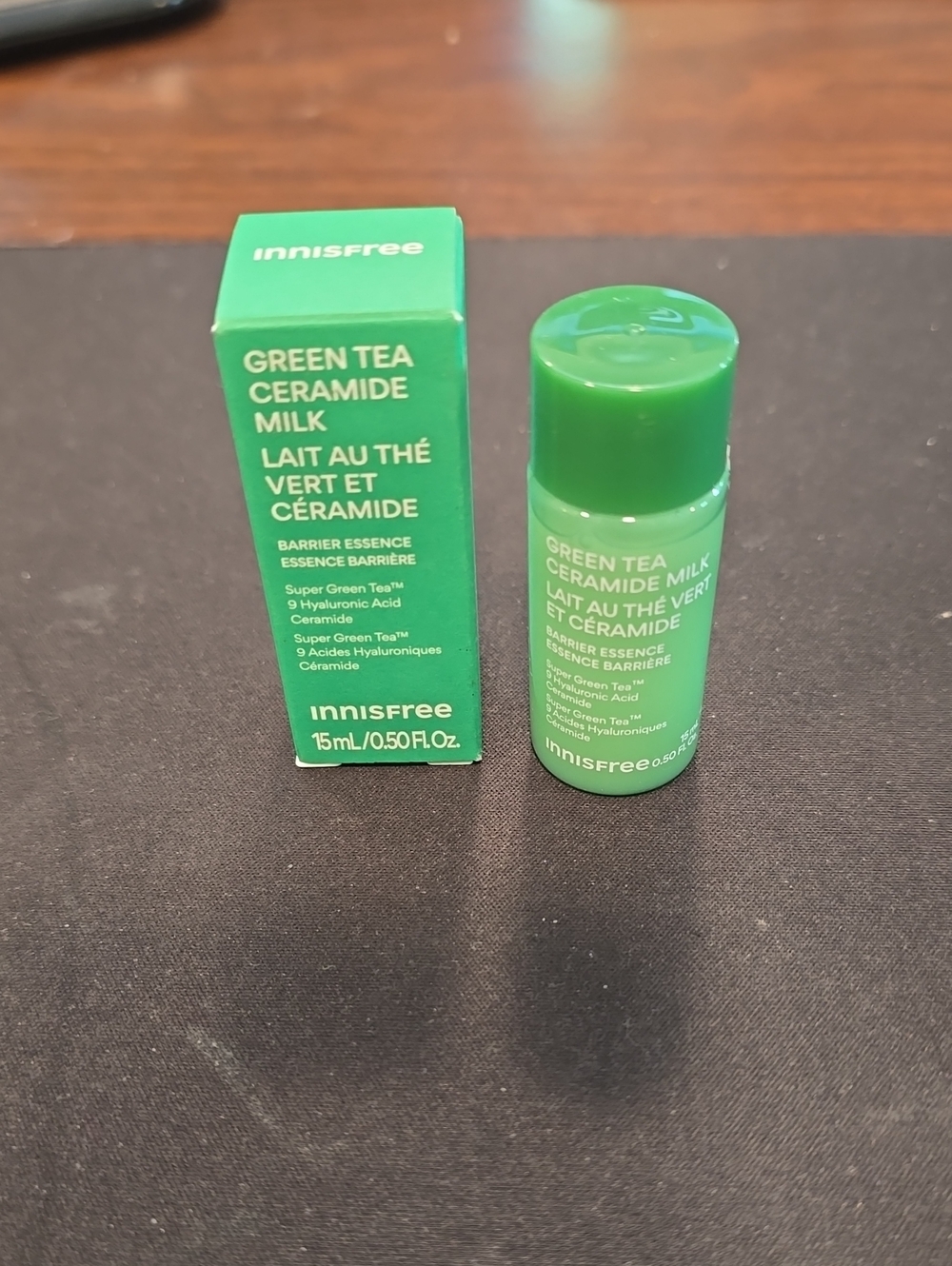 Innisfree Green Tea Ceramide Milk Moisturizer - Green
